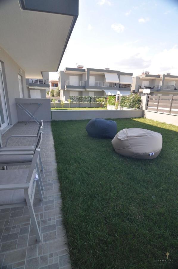 Zennova #24, Flow Nikiti Family Apt Bagian luar foto